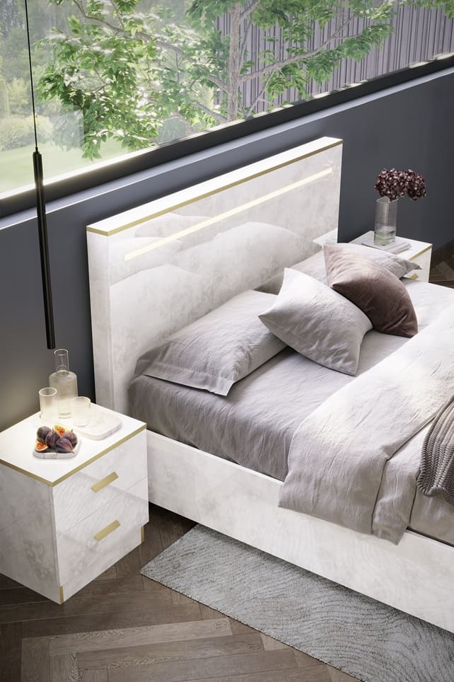 Chambre à coucher complète NOEMI en bois laqué 140x190 cm (Armoire 4 portes)