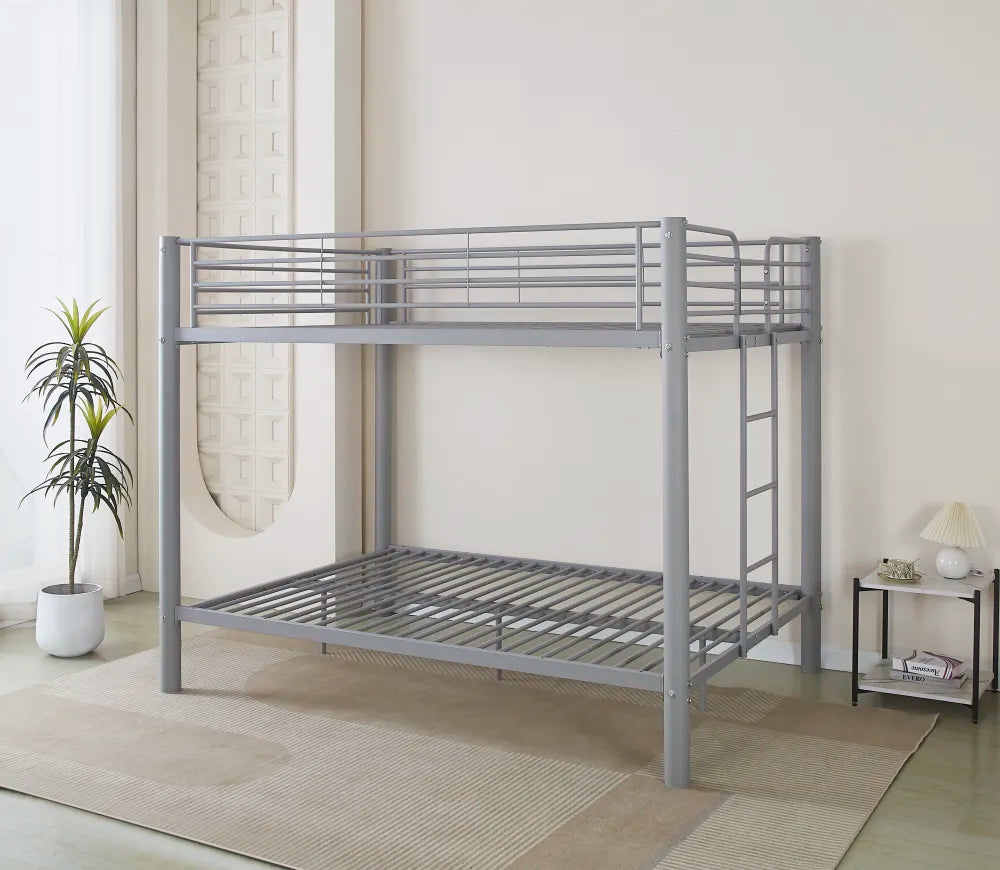 Lit superposé 4 places COLOSSE 140x190 cm en métal robuste – Sommier inclus
