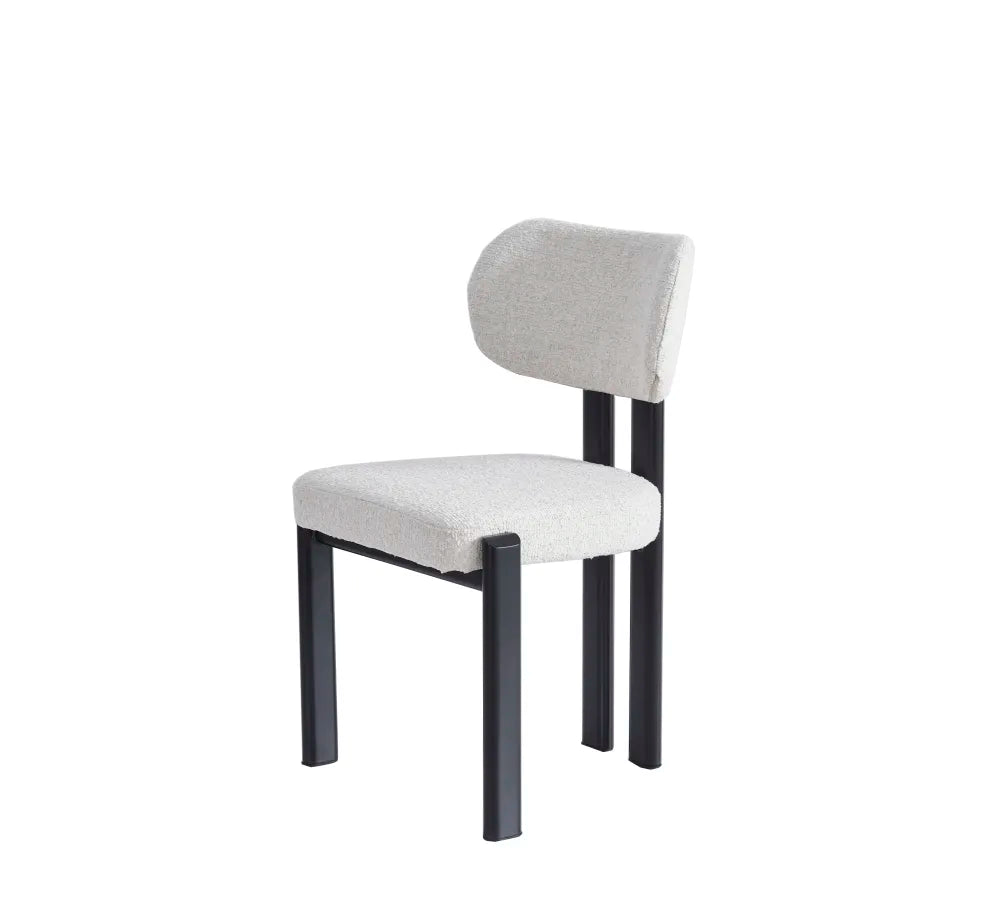 Lot de 4 chaises HERA pieds en bois noyer