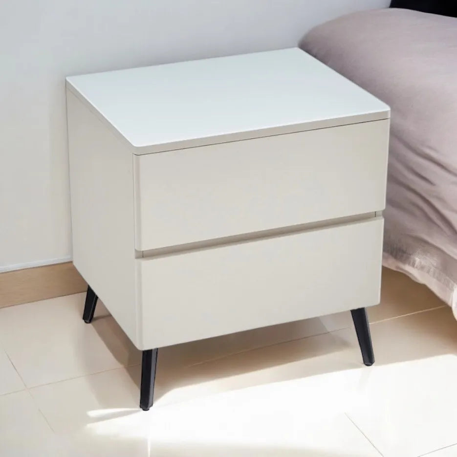 Chevet LYDIA en bois mat pieds noir #couleur_blanc