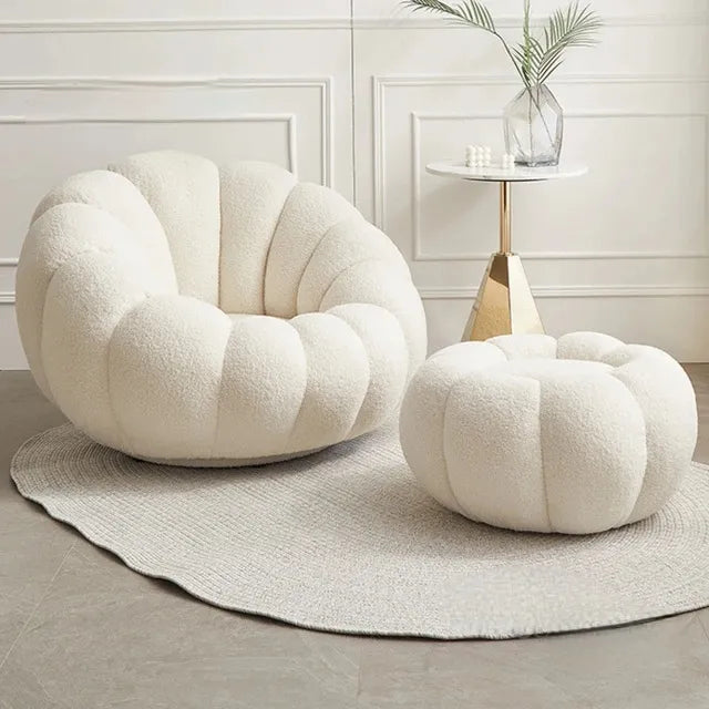 Fauteuil pivotant avec pouf Cozy en laine bouclée – Confort et design cocooning