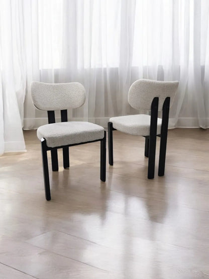 Lot de 4 chaises HERA pieds en bois noyer 