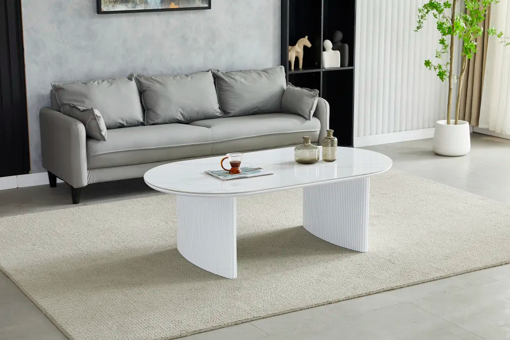 Table basse JOSEPHINE en céramique ovale #couleur_marbre-blanc