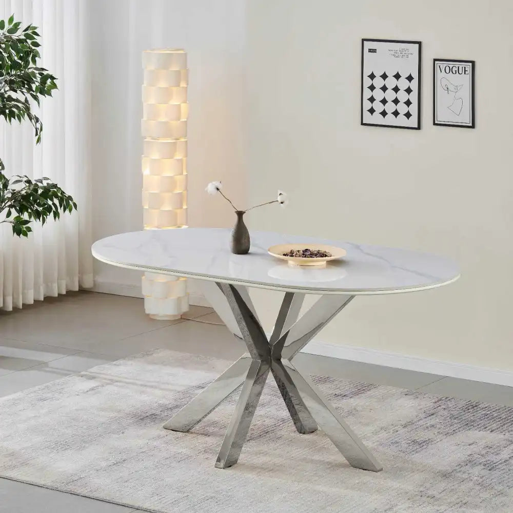 Table à manger FIONA pieds chrome 150 cm #couleur_marbre-blanc